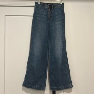 Girls gap size 12 slim high rise wide leg button fly jeans.